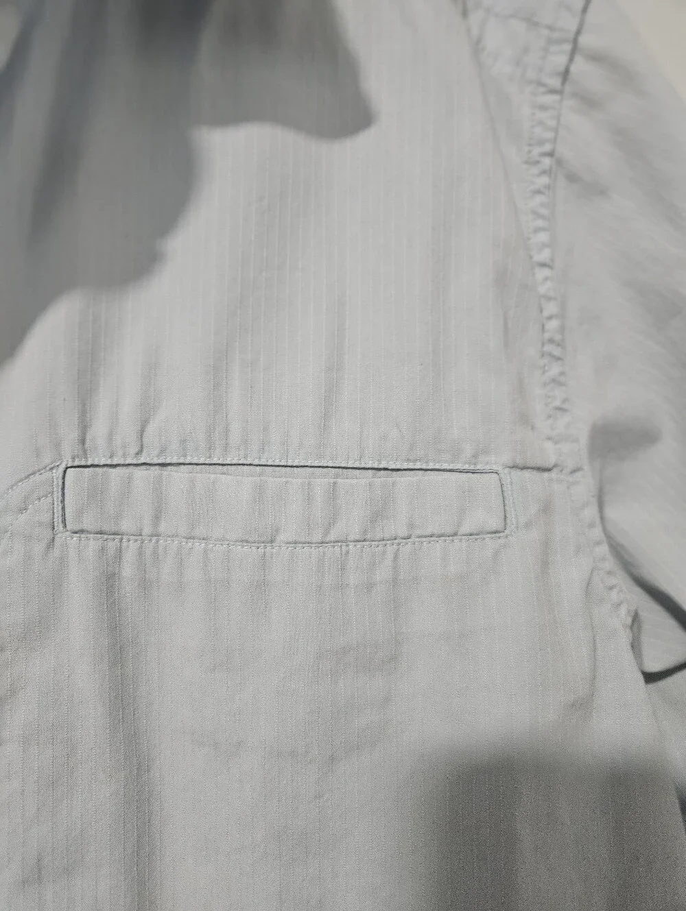 The North Face Men's Medium Light Blue Striped Short Sleeve Button Down Shirt